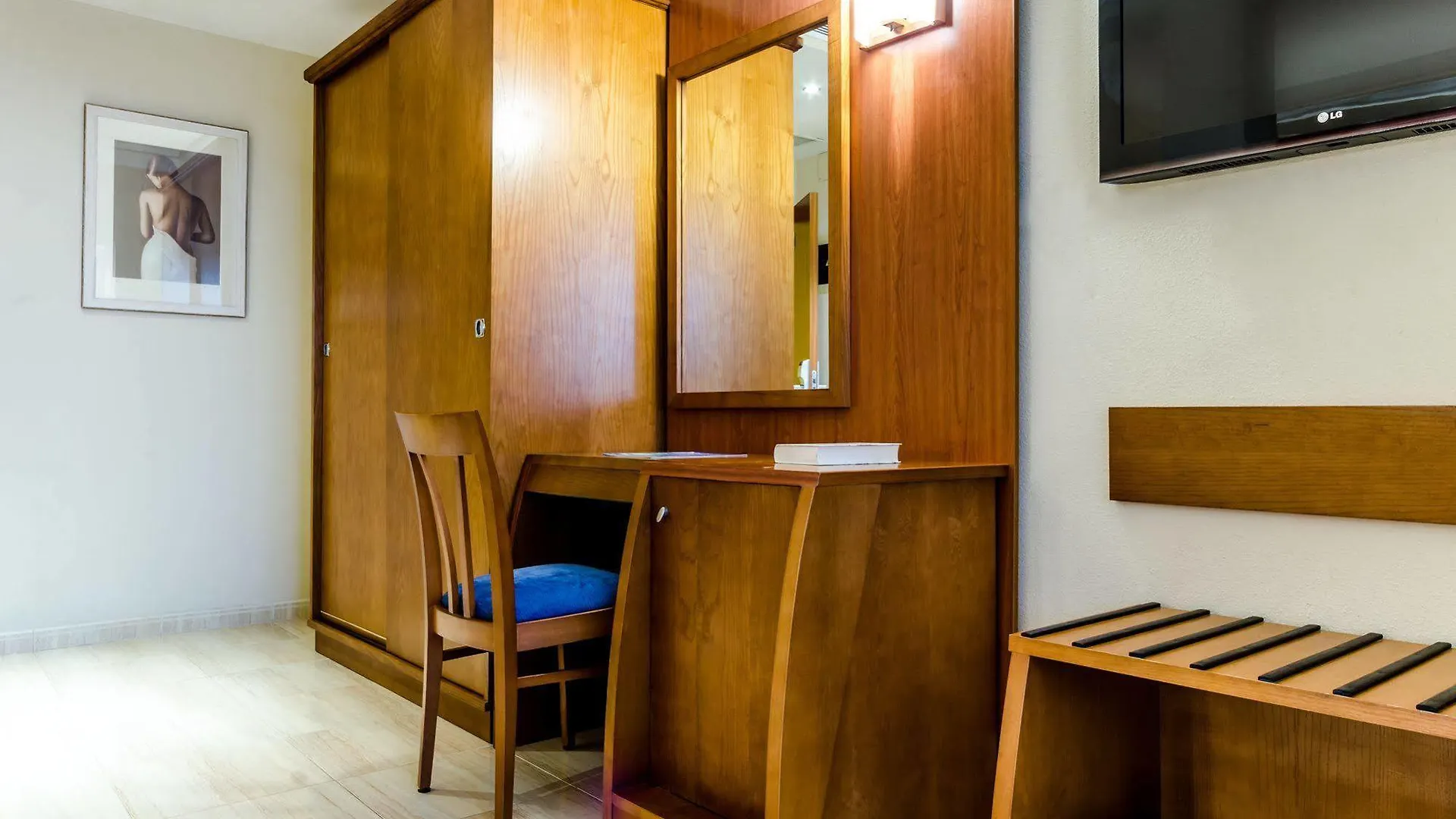 *** Hotel Crisol Alisios Canteras Las Palmas de Gran Canaria Spain